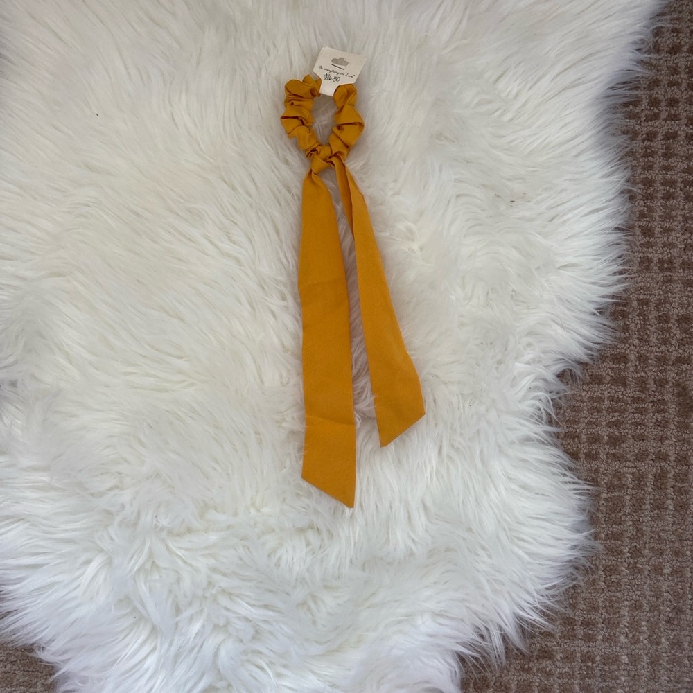 Mustard Gameday Pony Tail Scarf NWT - Picture 4 of 4